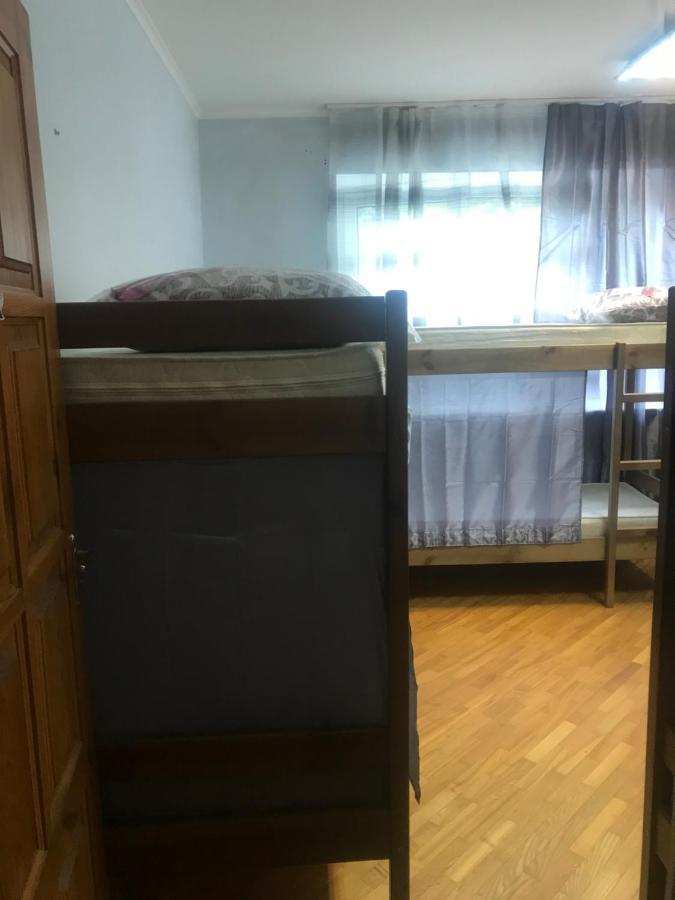 Ararat-Shulyavskaya Hostel Kyiv Exterior photo